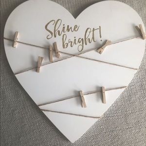 “Shine bright” picture board